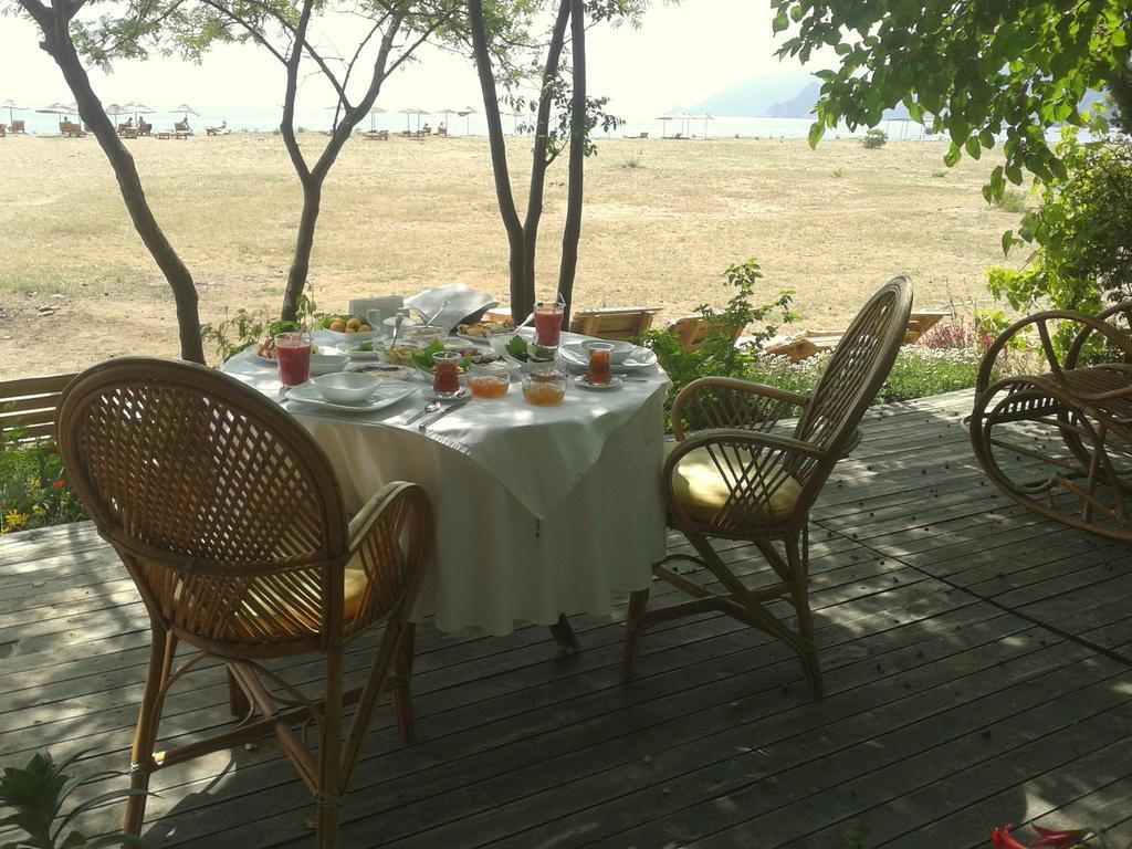 Bellerofon Beach Otel Çıralı Exterior foto